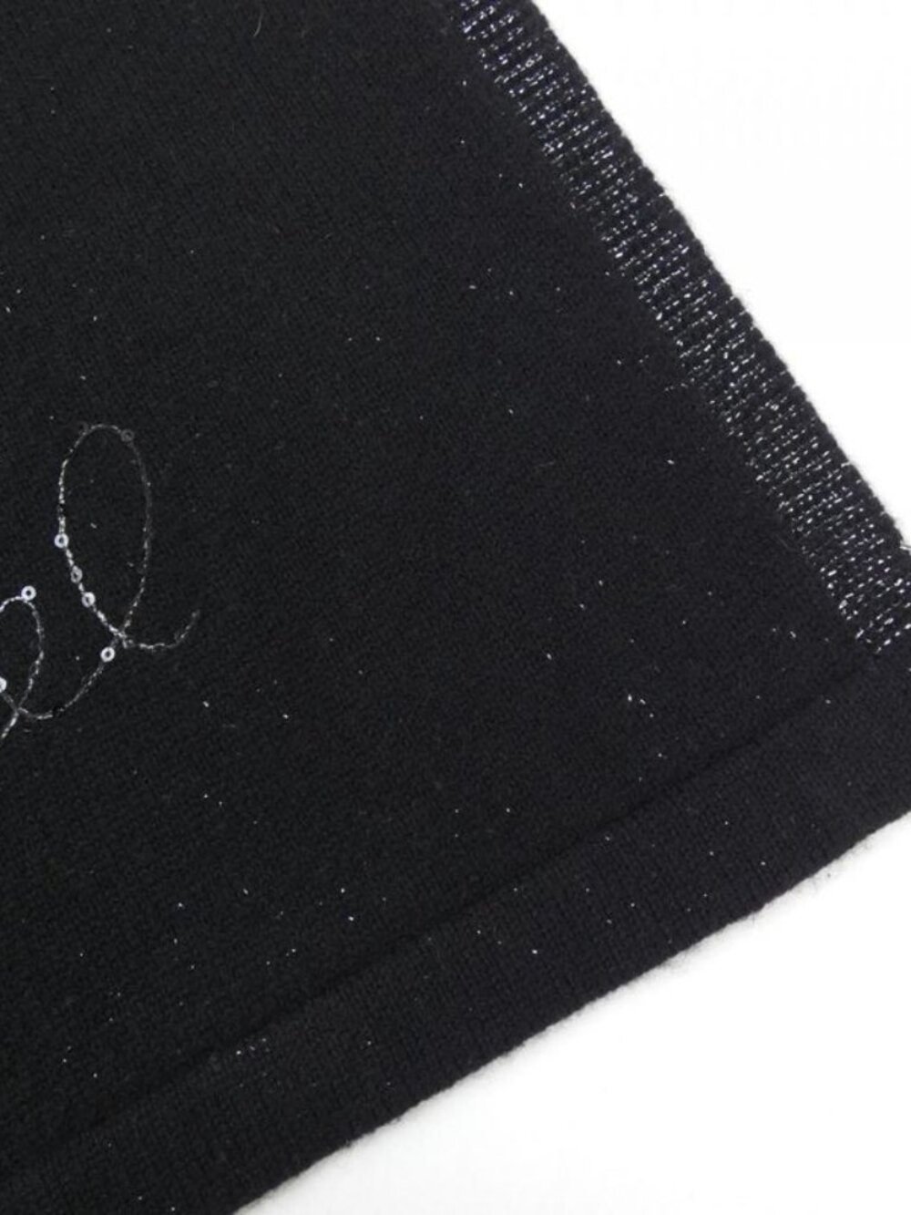 Chanel Scarf Cashmere Black - Picture 2 of 4